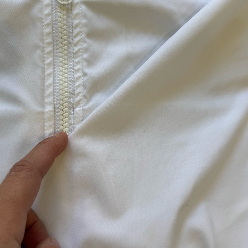 Nike Women's White Bomber Jacket - Picture 11 of 13